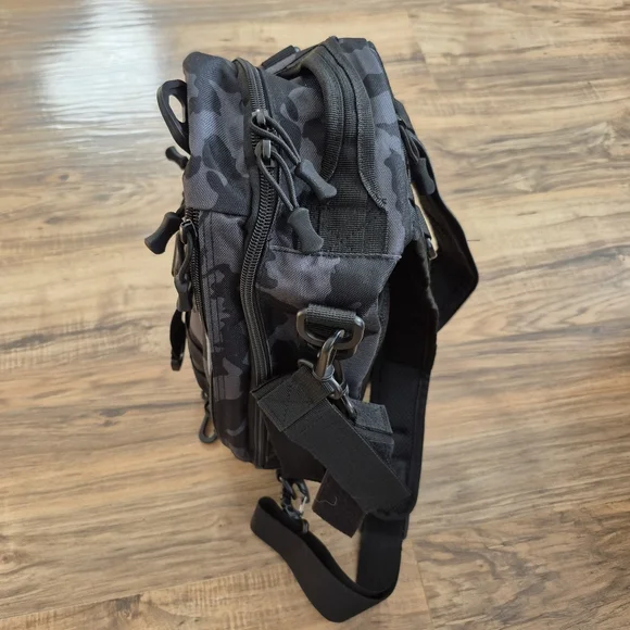 Backpack Camo Pattern - Picture 1 of 12